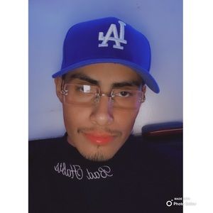 Meet your Posher, Jayro